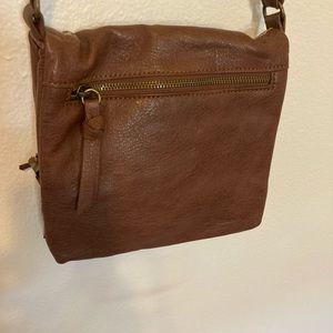 Crossbody bag